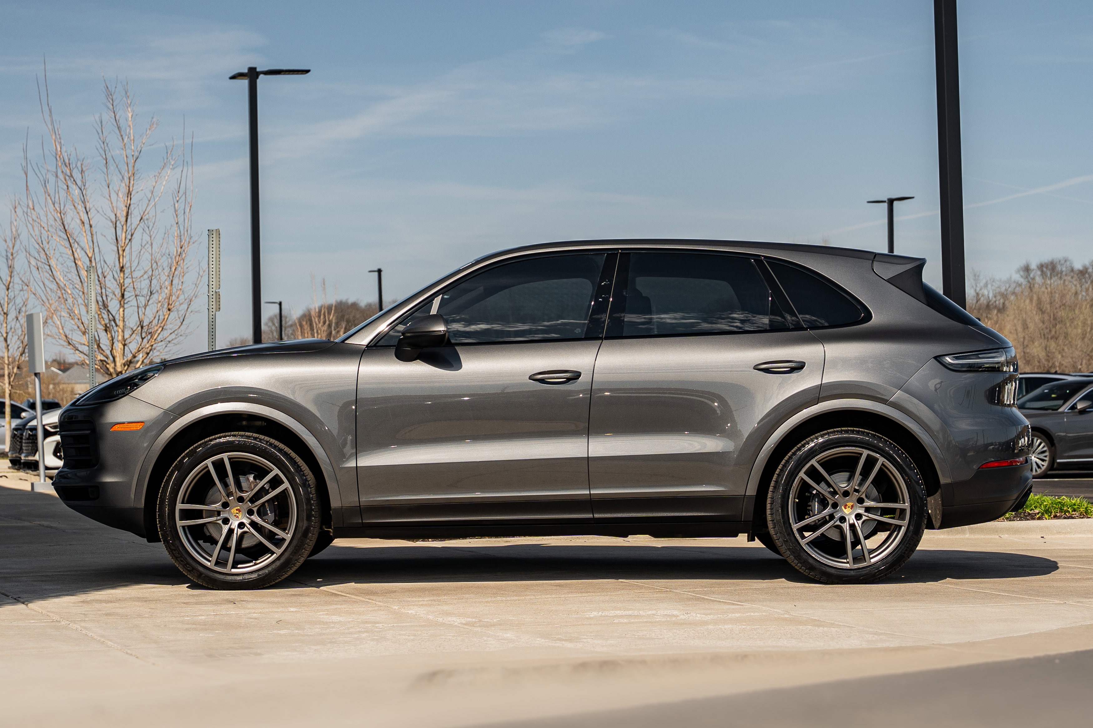 Used 2020 Porsche Cayenne image 6