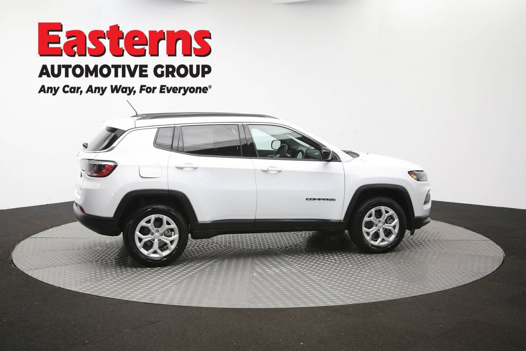 Used 2024 Jeep Compass Latitude AWD/4WD image 43