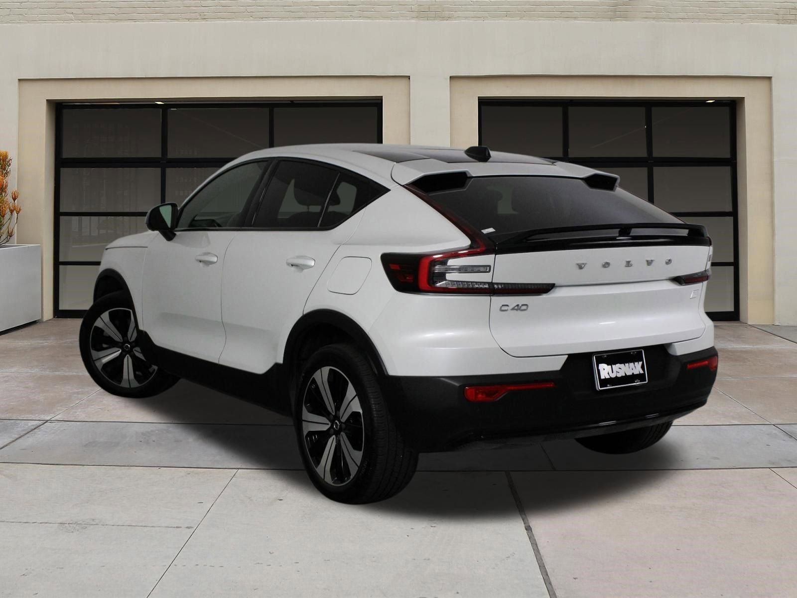 Used 2023 Volvo C40 P8 Recharge Plus AWD/4WD image 2