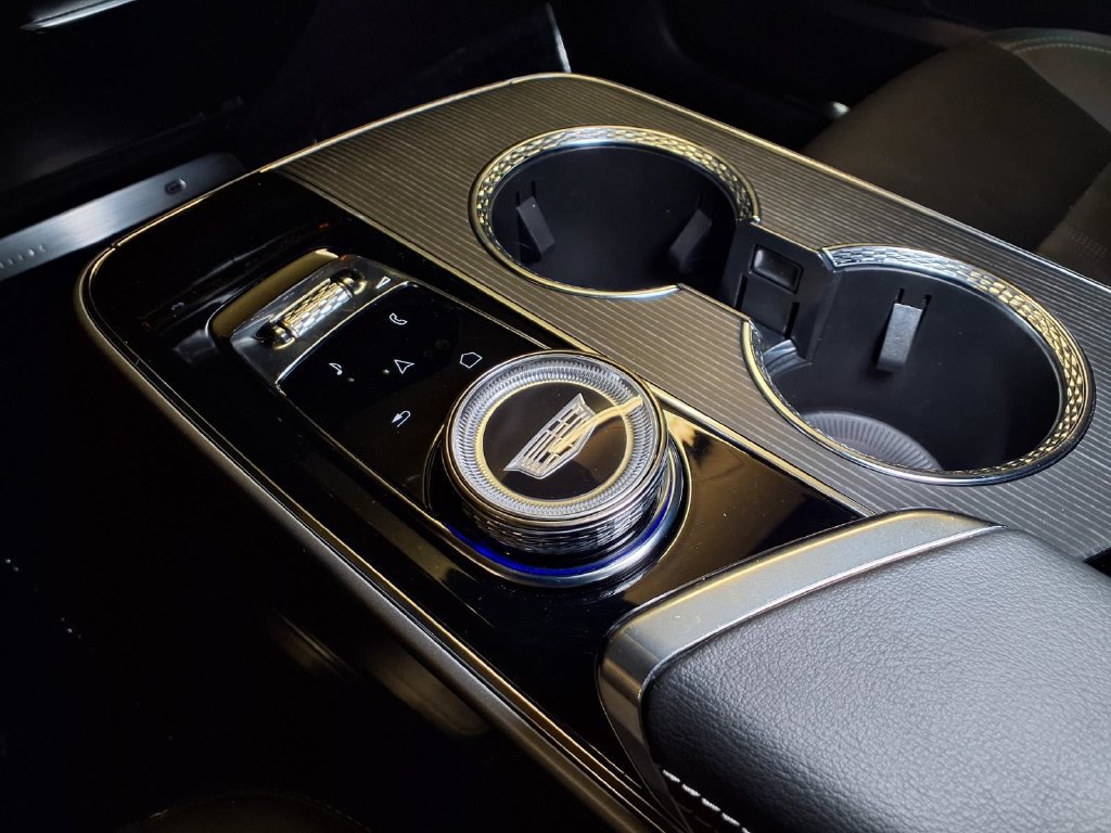 Certified 2024 Cadillac Lyriq Sport RWD image 6