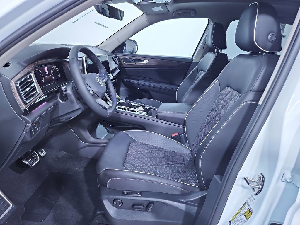 New 2026 Volkswagen Atlas SEL Premium R-Line image 9