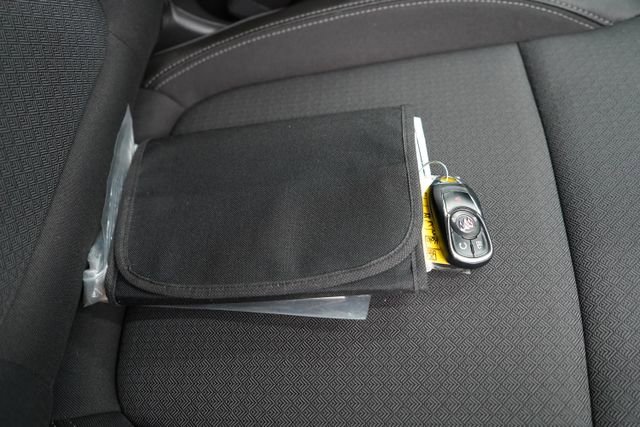 Used 2023 Buick Encore GX Preferred w/ Cold Weather Comfort Package image 58