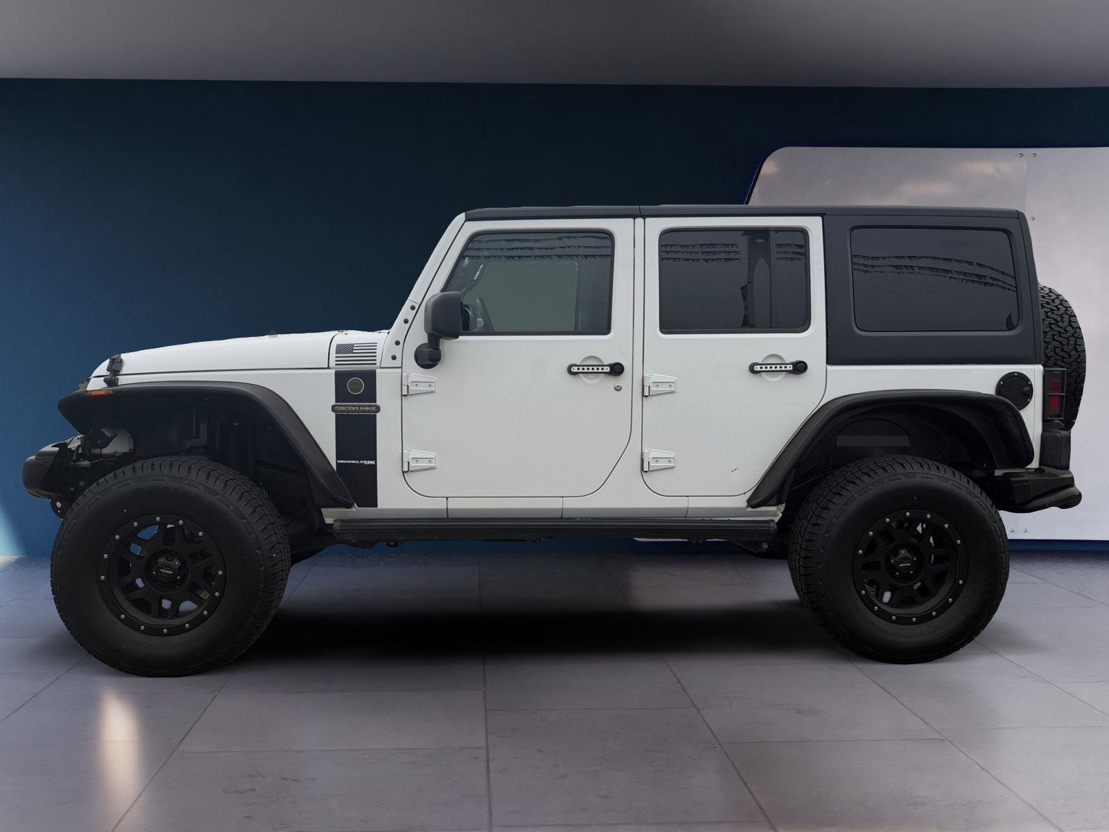 Used 2018 Jeep Wrangler Freedom Edition image 2