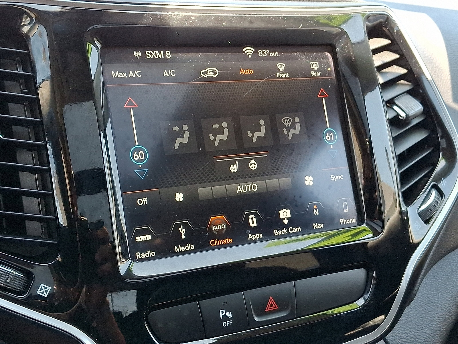 Used 2019 Jeep Cherokee Limited image 19