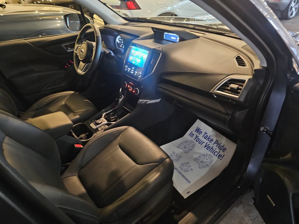 Used 2023 Subaru Forester Touring AWD/4WD image 10