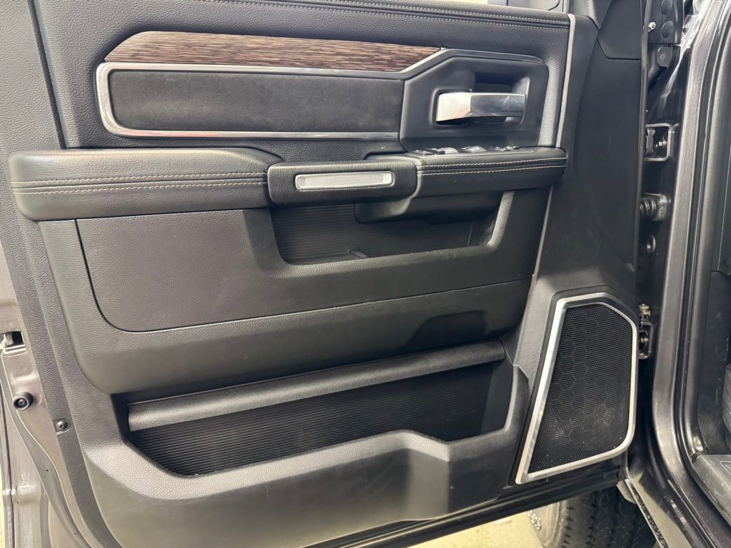 Used 2019 RAM 2500 Laramie image 9