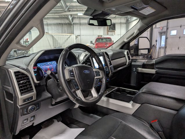 Used 2020 Ford F250 Lariat w/ Lariat Ultimate Package AWD/4WD image 16