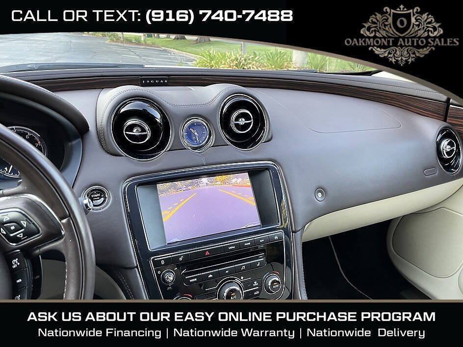 Used 2013 Jaguar XJ L Portfolio AWD/4WD image 26