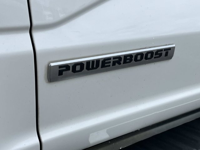 Used 2025 Ford F150 Lariat w/ Equipment Group 501A Mid AWD/4WD image 13