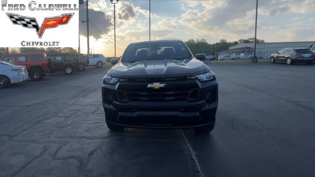 Used 2023 Chevrolet Colorado W/T image 3