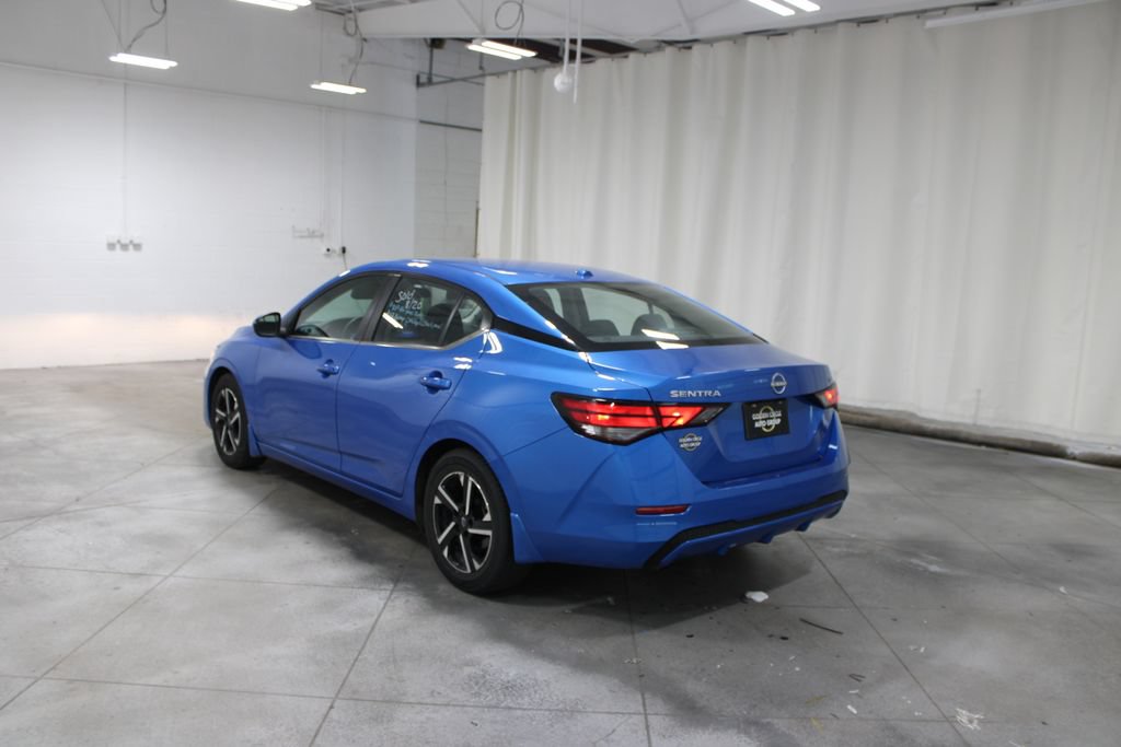 Used 2024 Nissan Sentra SV FWD image 7