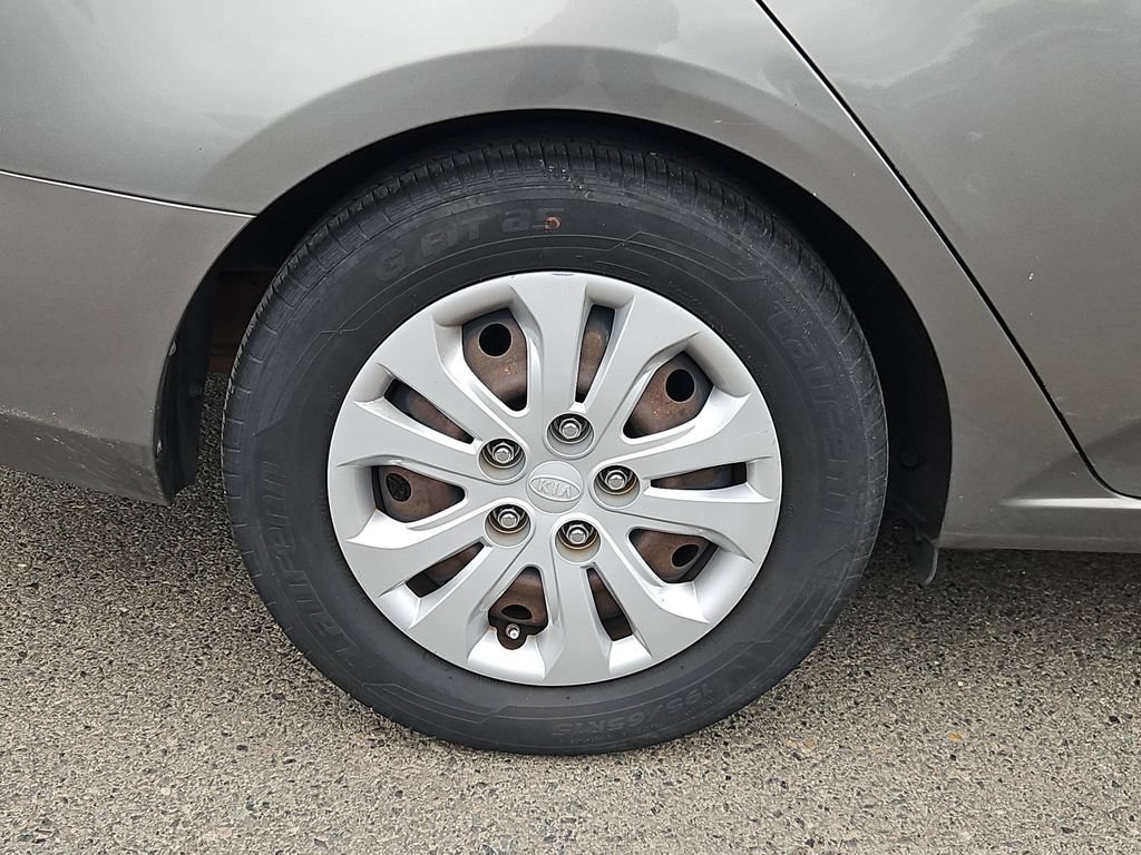 Used 2012 Kia Forte EX FWD image 9