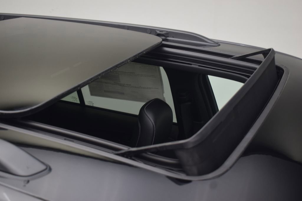 New 2026 Jeep Grand Cherokee Limited w/ Limited Altitude Package image 7