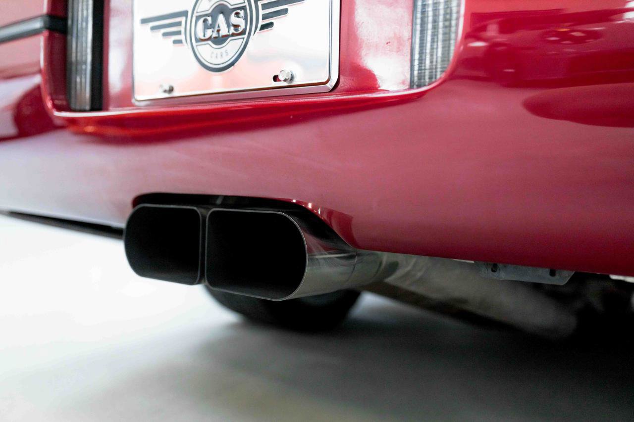 Used 1989 Chevrolet Corvette Convertible RWD image 40