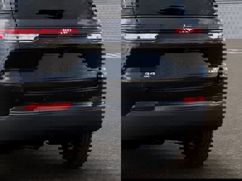 New 2026 Jeep Grand Cherokee Limited image 13