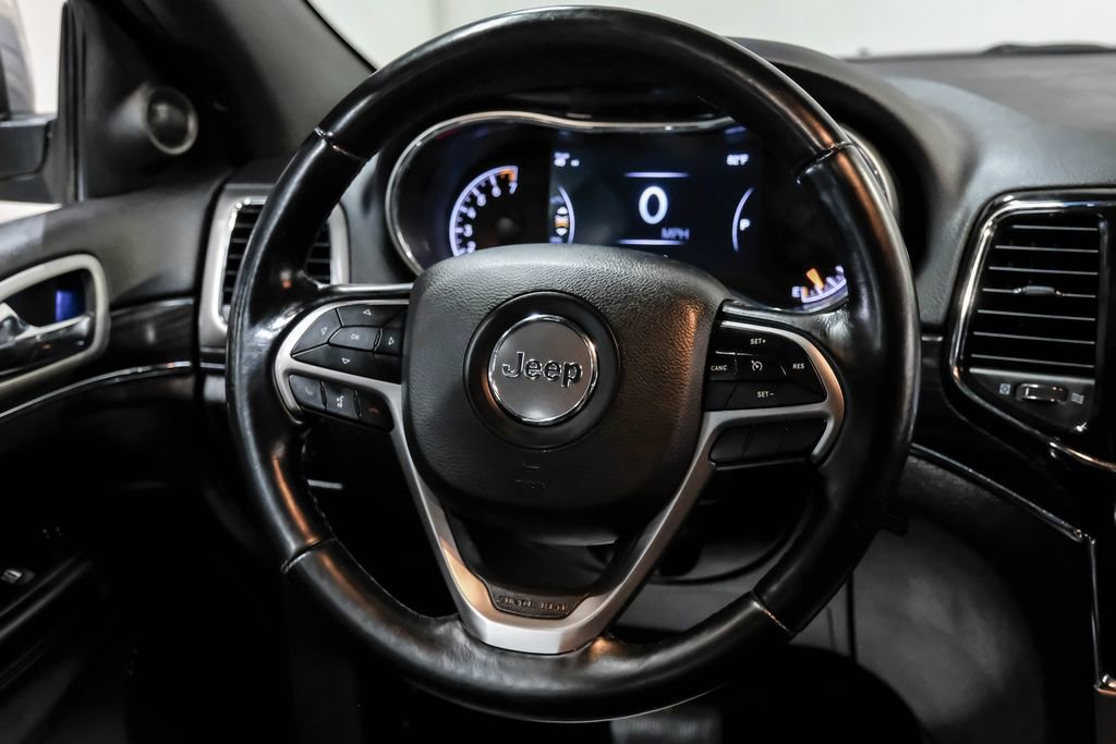 Used 2021 Jeep Grand Cherokee Limited AWD/4WD image 18