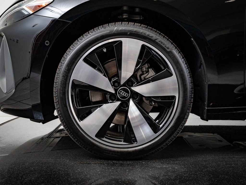 New 2025 Audi A5 2.0T Premium Plus AWD/4WD image 13