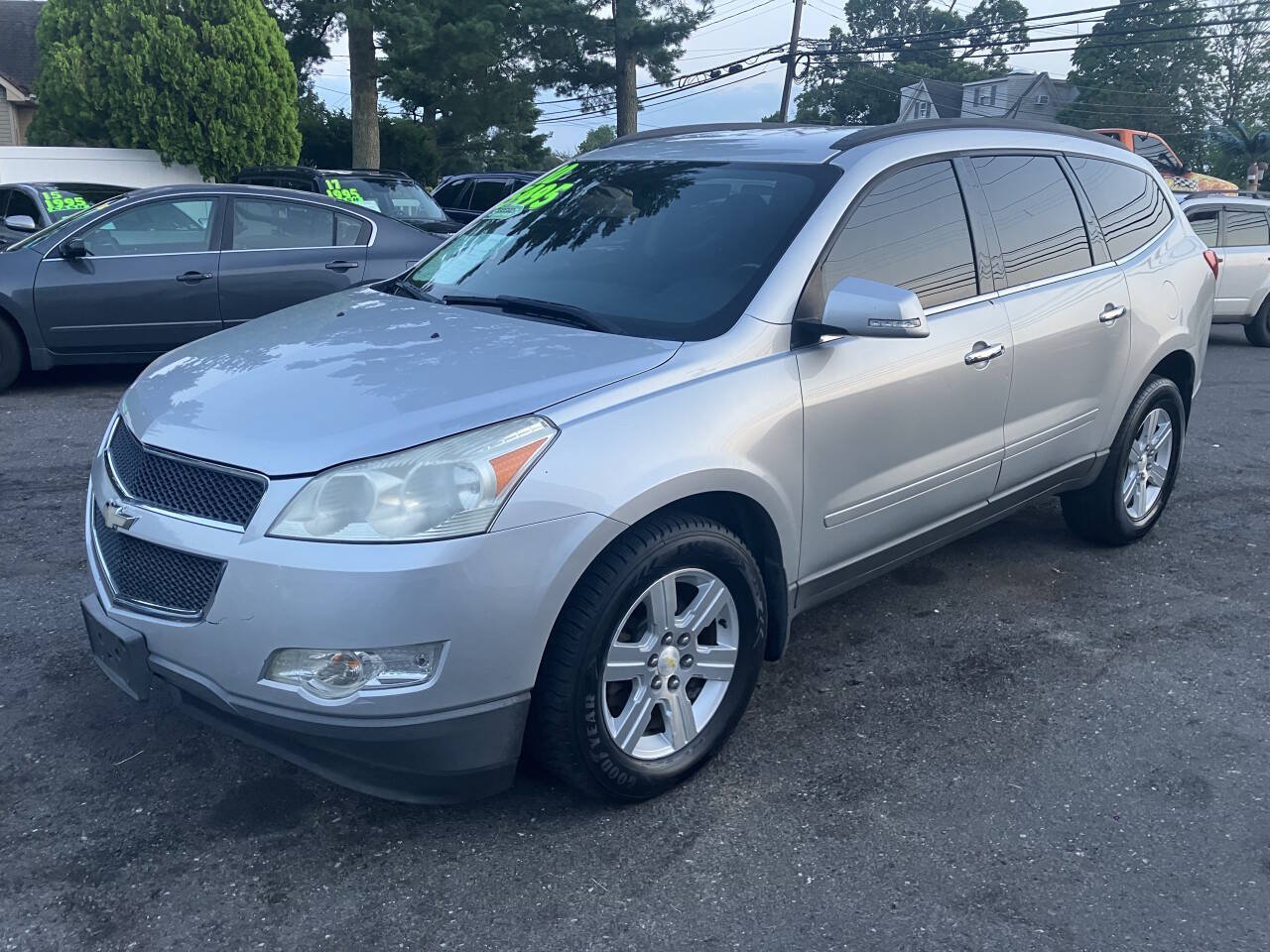 Used 2010 Chevrolet Traverse LT AWD/4WD image 11