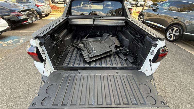 Used 2024 Hyundai Santa Cruz Limited image 34