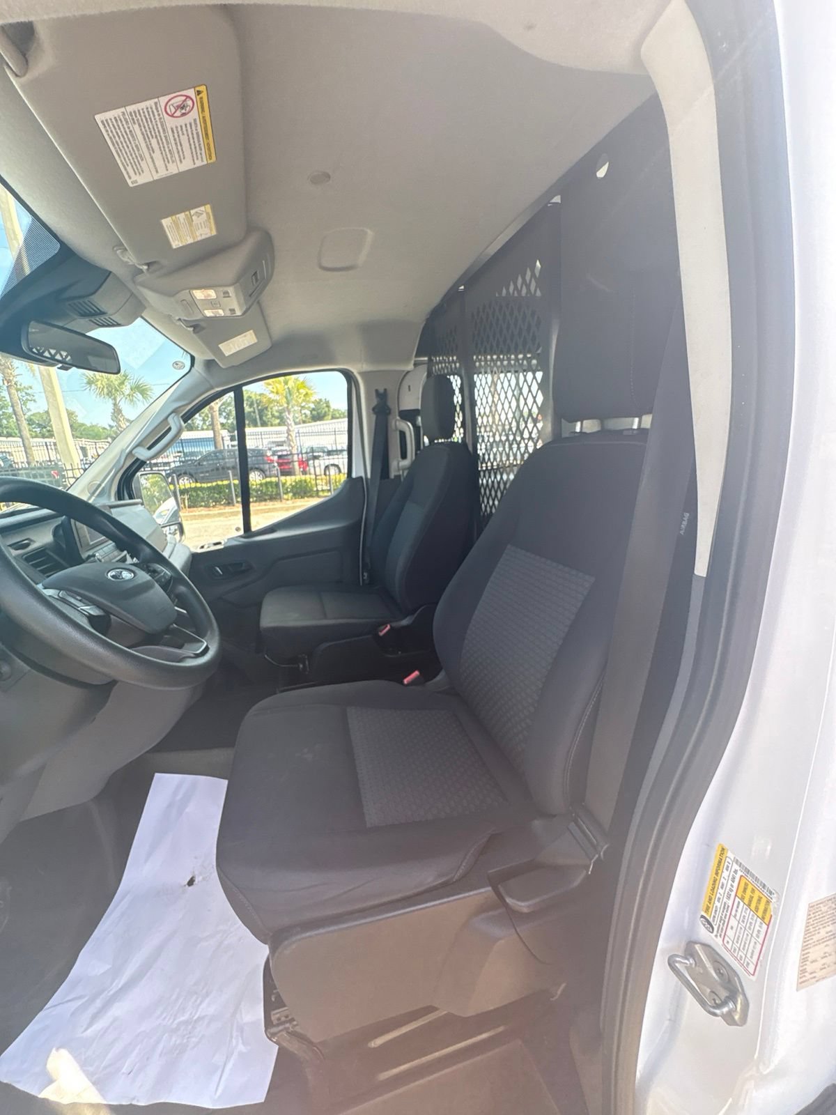 Used 2024 Ford Transit 250 Low Roof w/ Exterior Upgrade Package RWD image 14