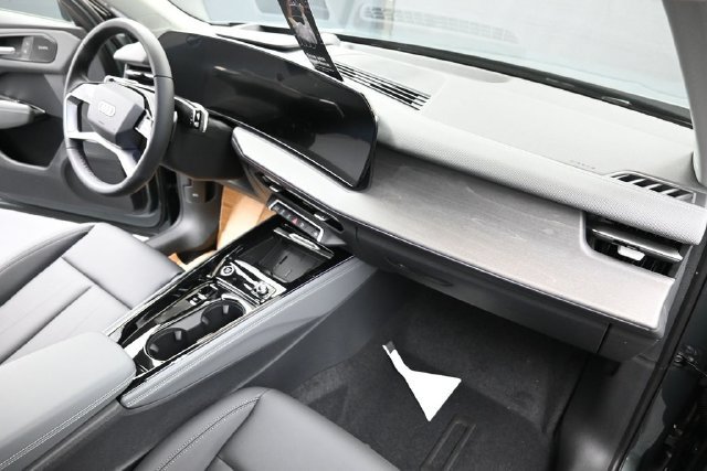 New 2026 Audi Q3 quattro 2.0T AWD/4WD image 13
