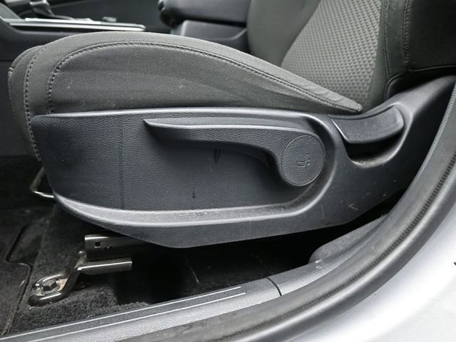 Used 2024 Kia Sportage LX image 14