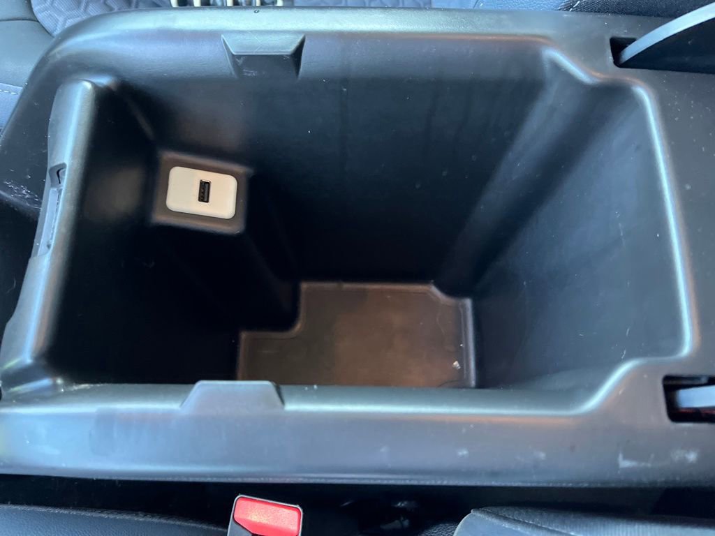 Used 2016 Chevrolet Colorado Z71 image 26