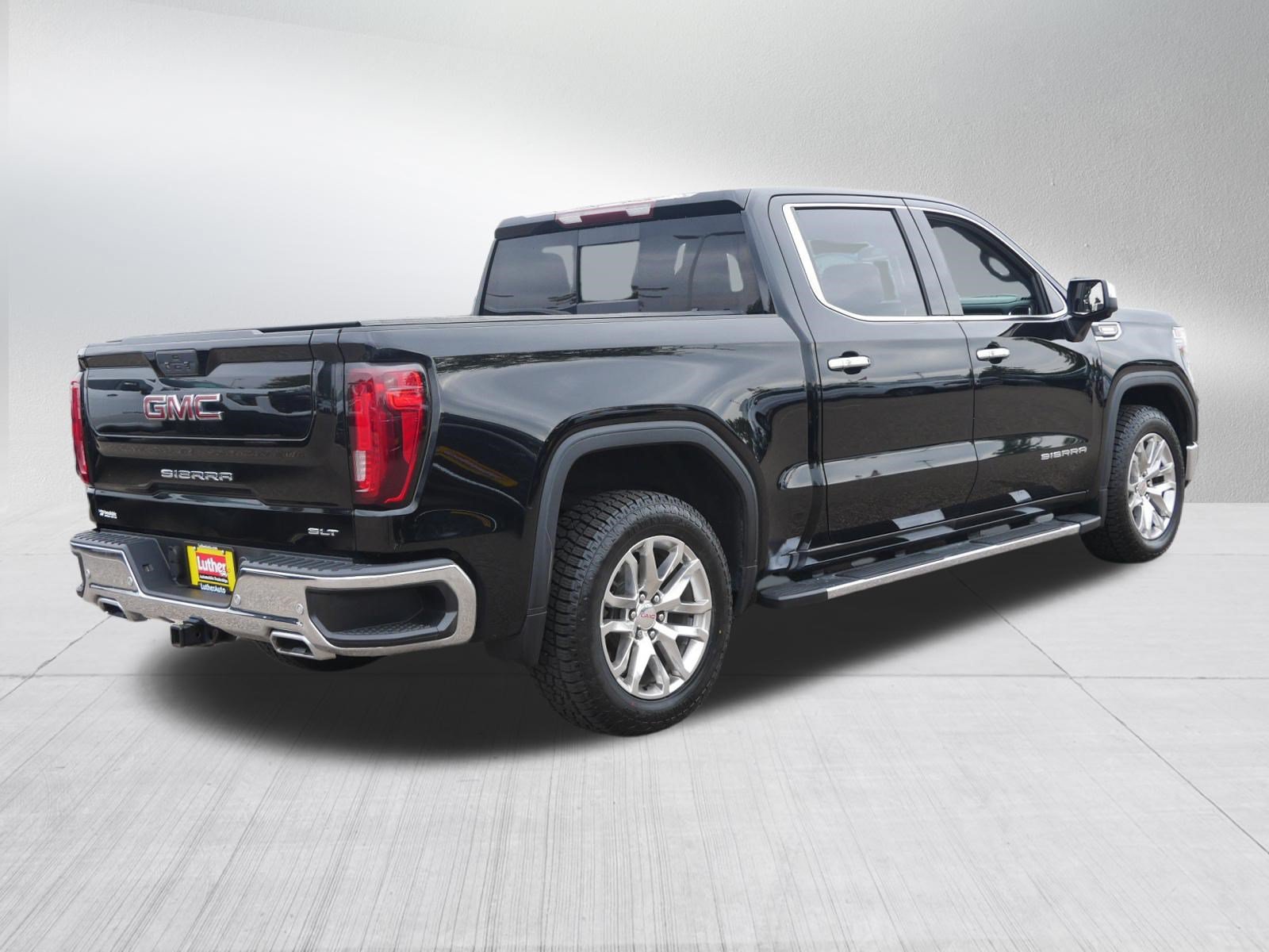 Used 2021 GMC Sierra 1500 SLT w/ SLT Premium Plus Package AWD/4WD image 7