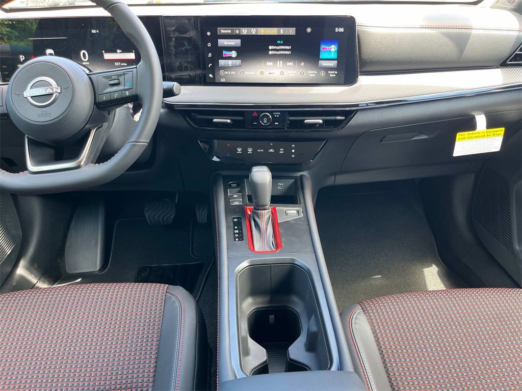 New 2025 Nissan Kicks SR image 16