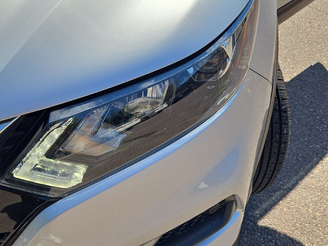 Used 2021 Nissan Rogue Sport SV FWD image 30