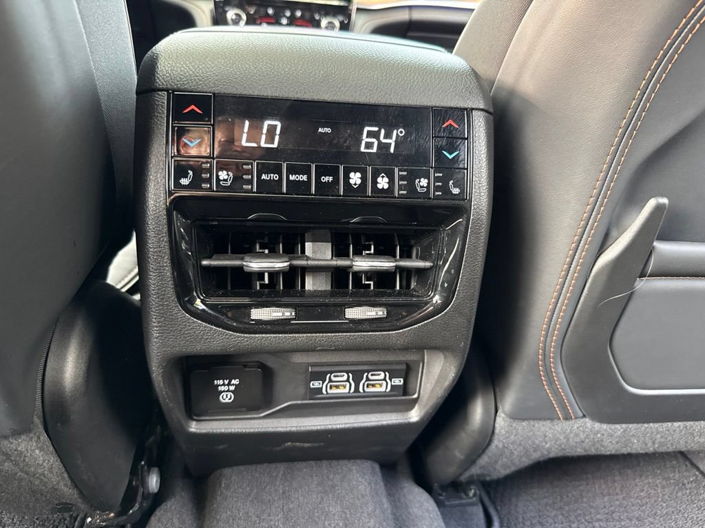 Used 2021 Jeep Grand Cherokee L Summit AWD/4WD image 30