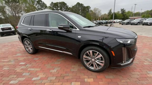 Used 2021 Cadillac XT6 Premium Luxury image 3