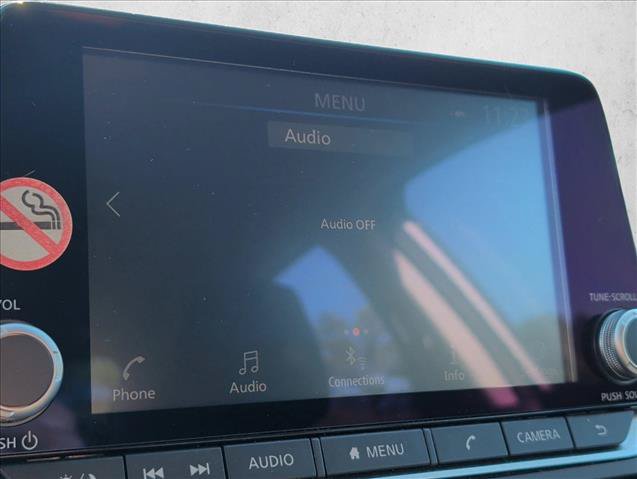 Used 2025 Nissan Altima 2.5 SV FWD image 10