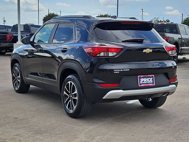 Used 2025 Chevrolet TrailBlazer LT AWD/4WD image 8