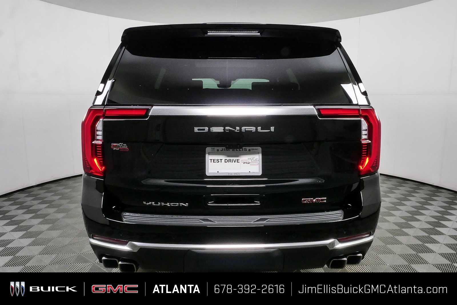 New 2026 GMC Yukon Denali w/ Denali Reserve Package AWD/4WD image 31