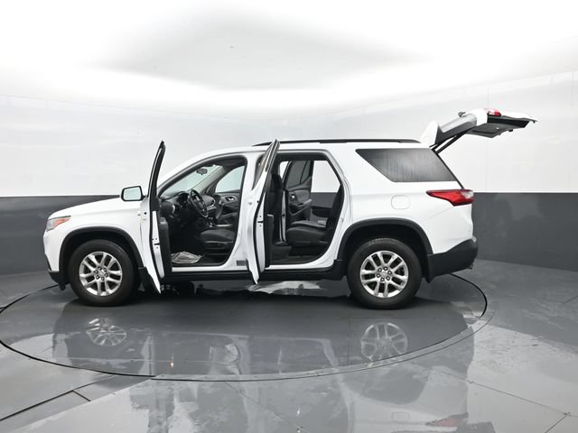 Used 2019 Chevrolet Traverse LT w/ LPO, Floor Liner Package AWD/4WD image 32