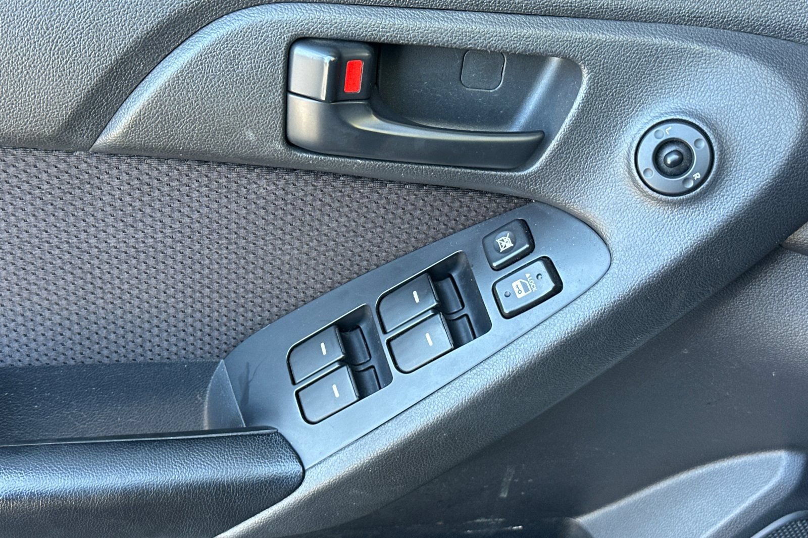 Used 2012 Kia Forte EX FWD image 14
