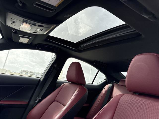 Certified 2024 Lexus IS 350 F Sport image 22