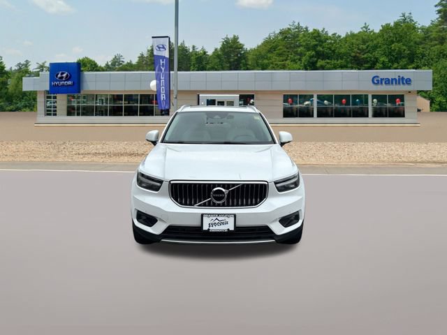 Used 2021 Volvo XC40 T5 Inscription w/ Protection Package Premier AWD/4WD image 2