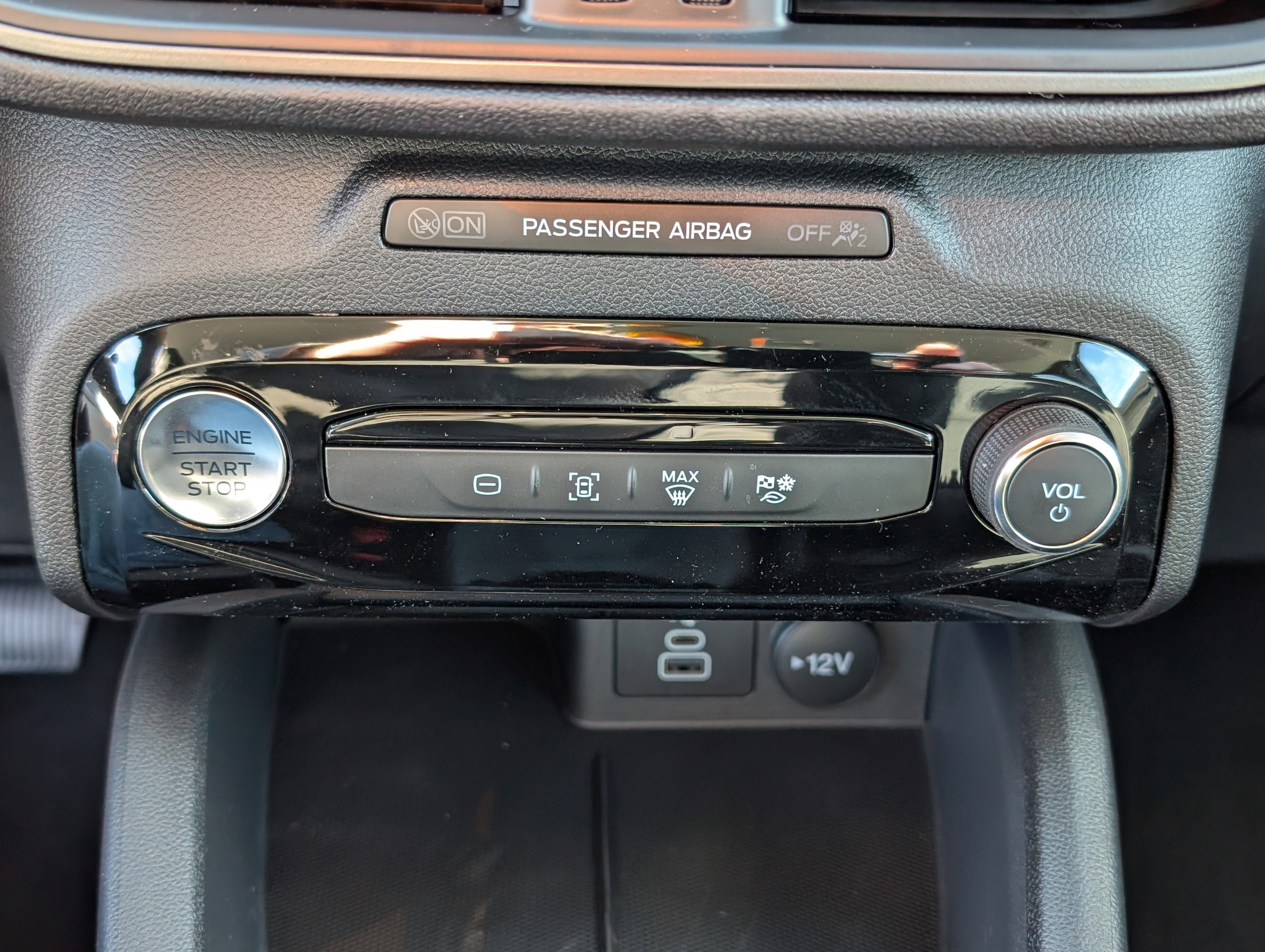 New 2026 Ford Escape SE image 23