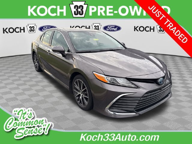 Used 2022 Toyota Camry XLE w/ Navigation Upgrade Package