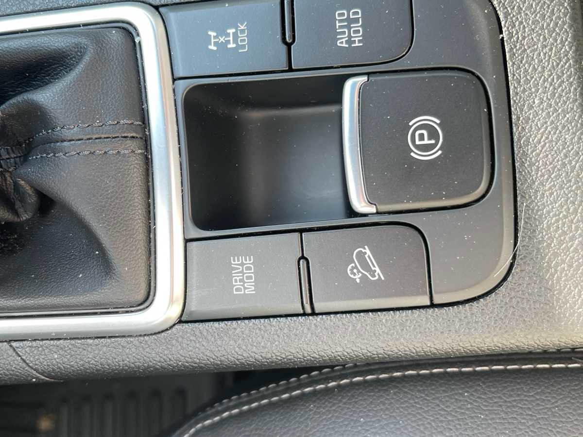Used 2020 Kia Sportage S w/ S Premium Package image 19