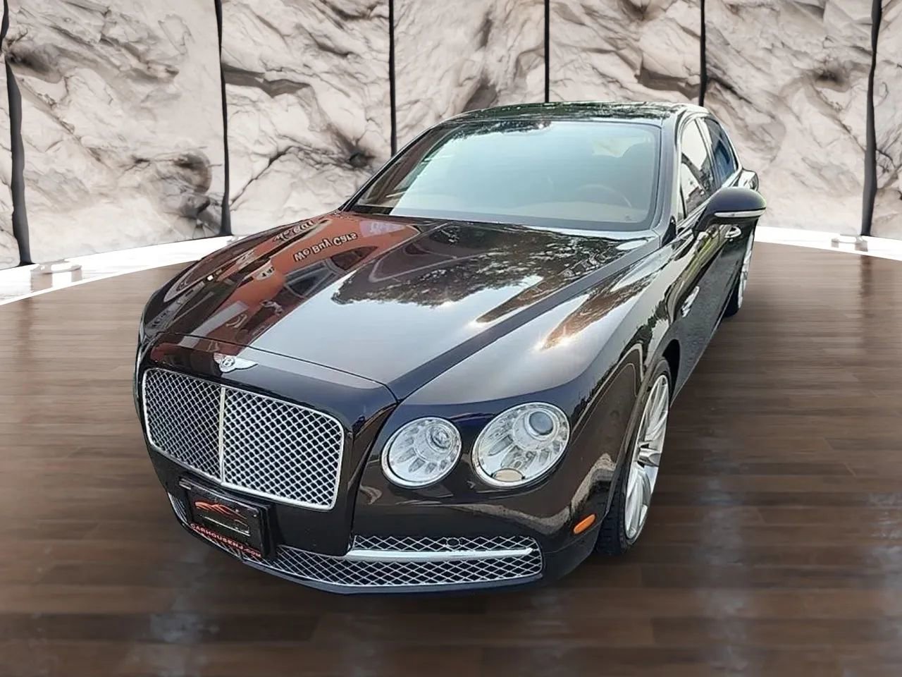 Used 2014 Bentley Flying Spur W12 image 1