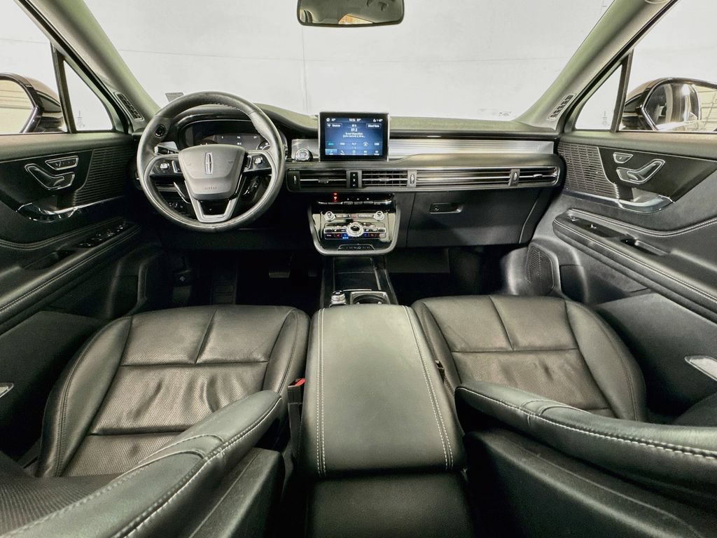 Used 2022 Lincoln Corsair AWD w/ Premium Package image 27