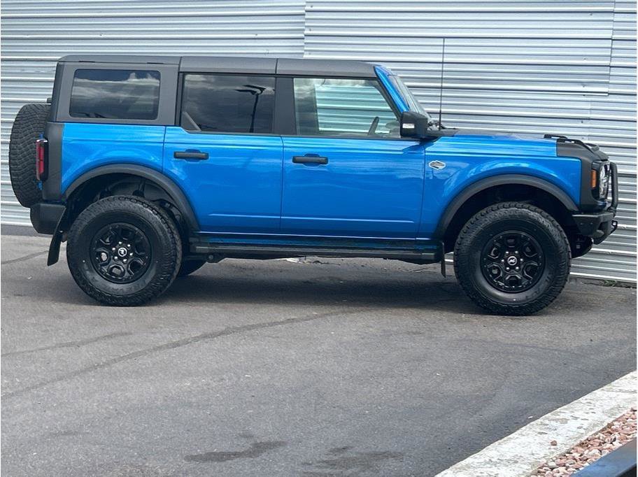 Used 2022 Ford Bronco Wildtrak image 11