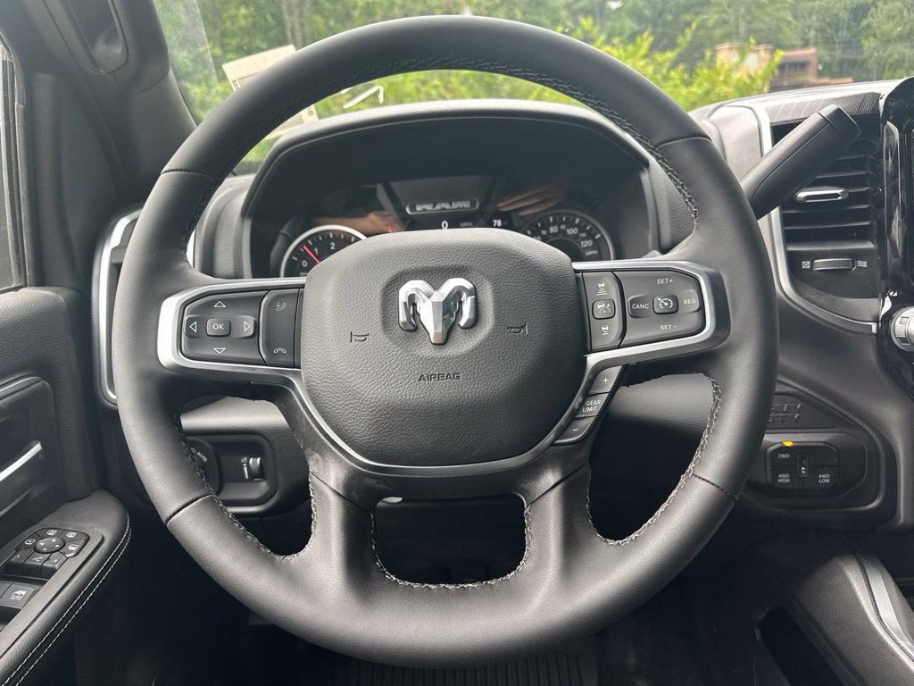 New 2026 RAM 2500 Big Horn AWD/4WD image 17