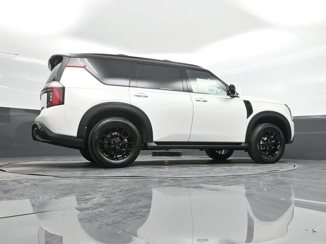 Used 2025 Nissan Armada PRO-4X image 32