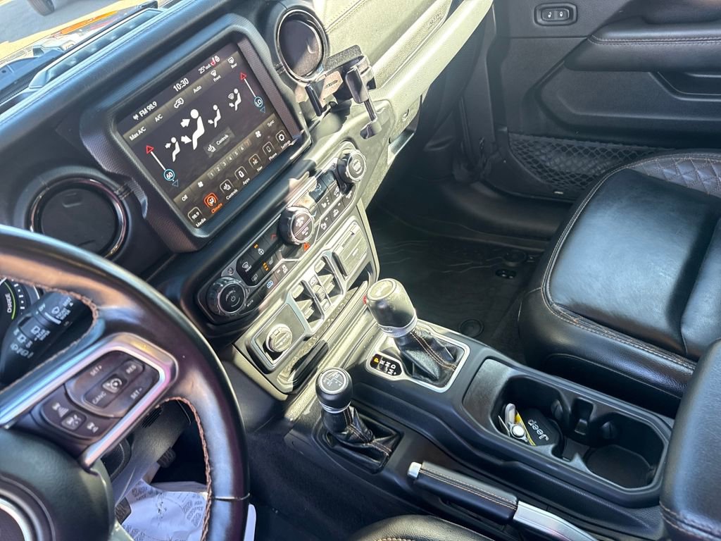 Used 2021 Jeep Wrangler Unlimited Sahara image 16