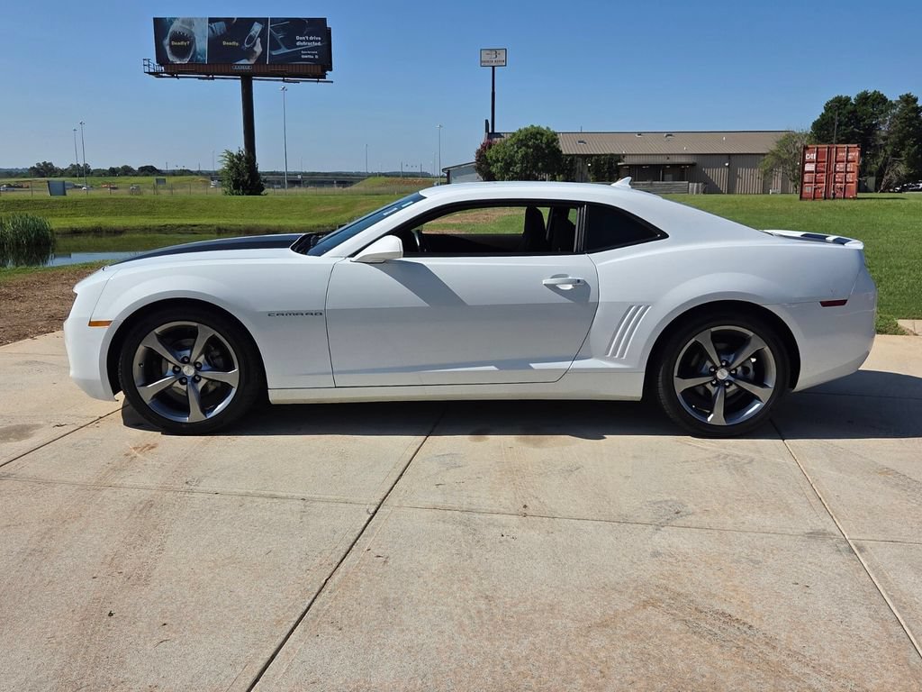 Used 2013 Chevrolet Camaro LT w/ RS Package RWD image 2
