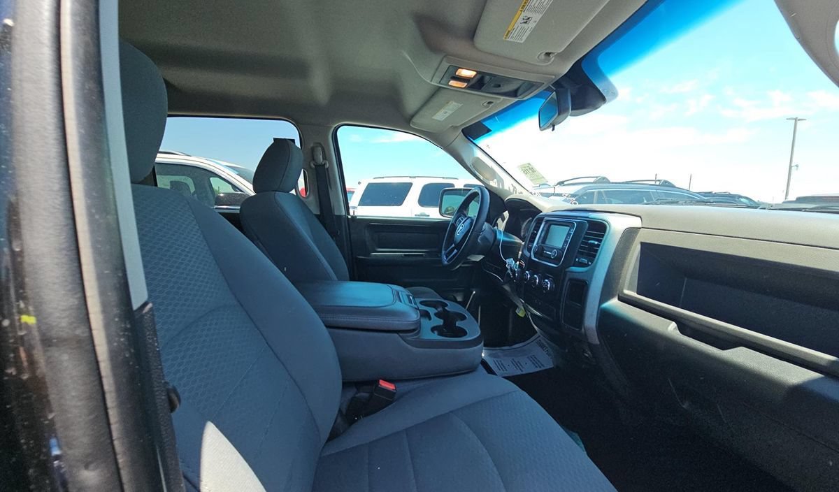 Used 2016 RAM 1500 Express w/ Black Ram 1500 Express Group AWD/4WD image 10